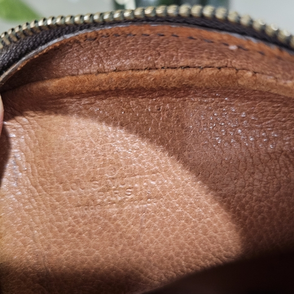 Louis Vuitton Brown Monogram Messenger Bag - Picture 11 of 11